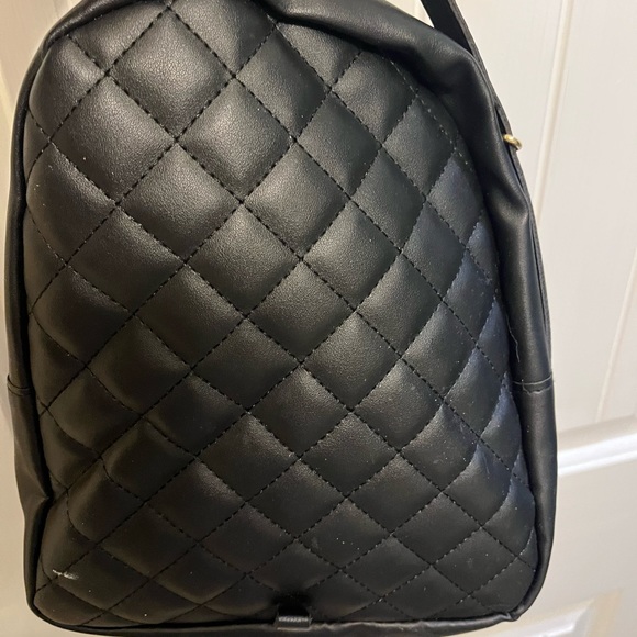 Mini minimalist Quilted classic backpack - Picture 7 of 9